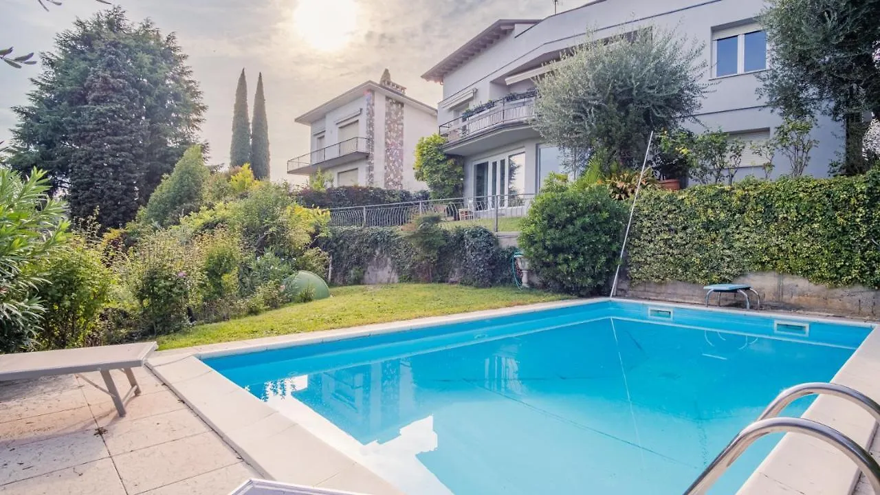Apartment Villa Dora - Italian Homing Padenghe sul Garda